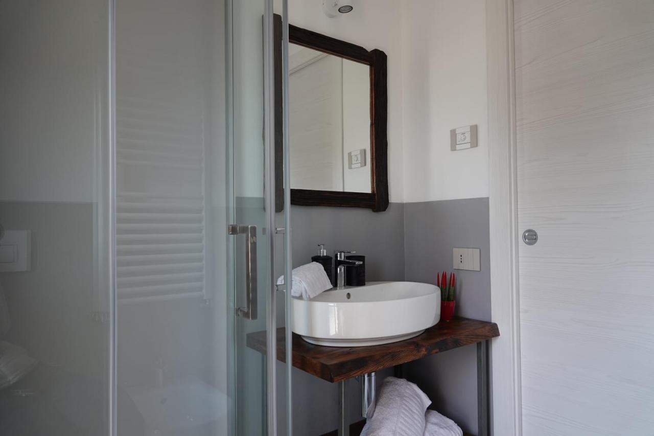 Casale Bella.Vista Bed & Breakfast Pianello Del Lario Exterior photo